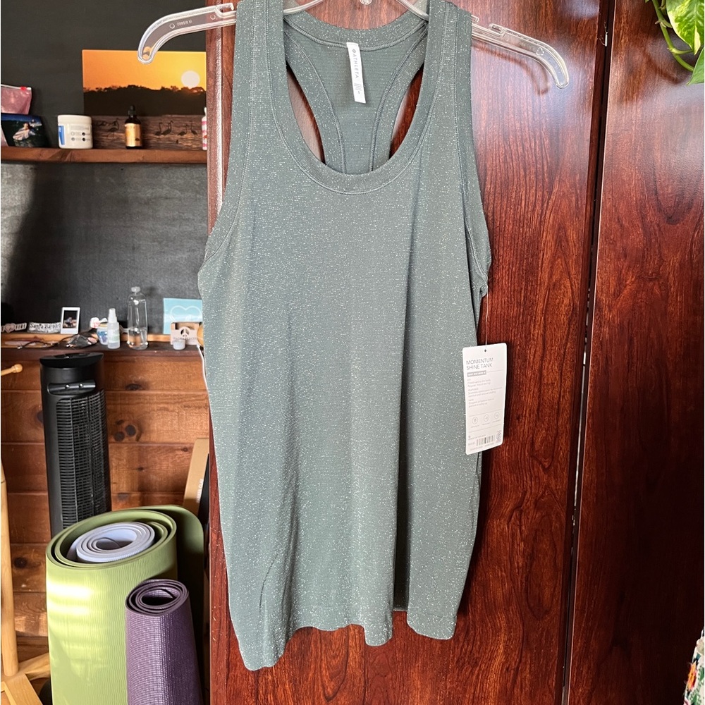 Athleta tank